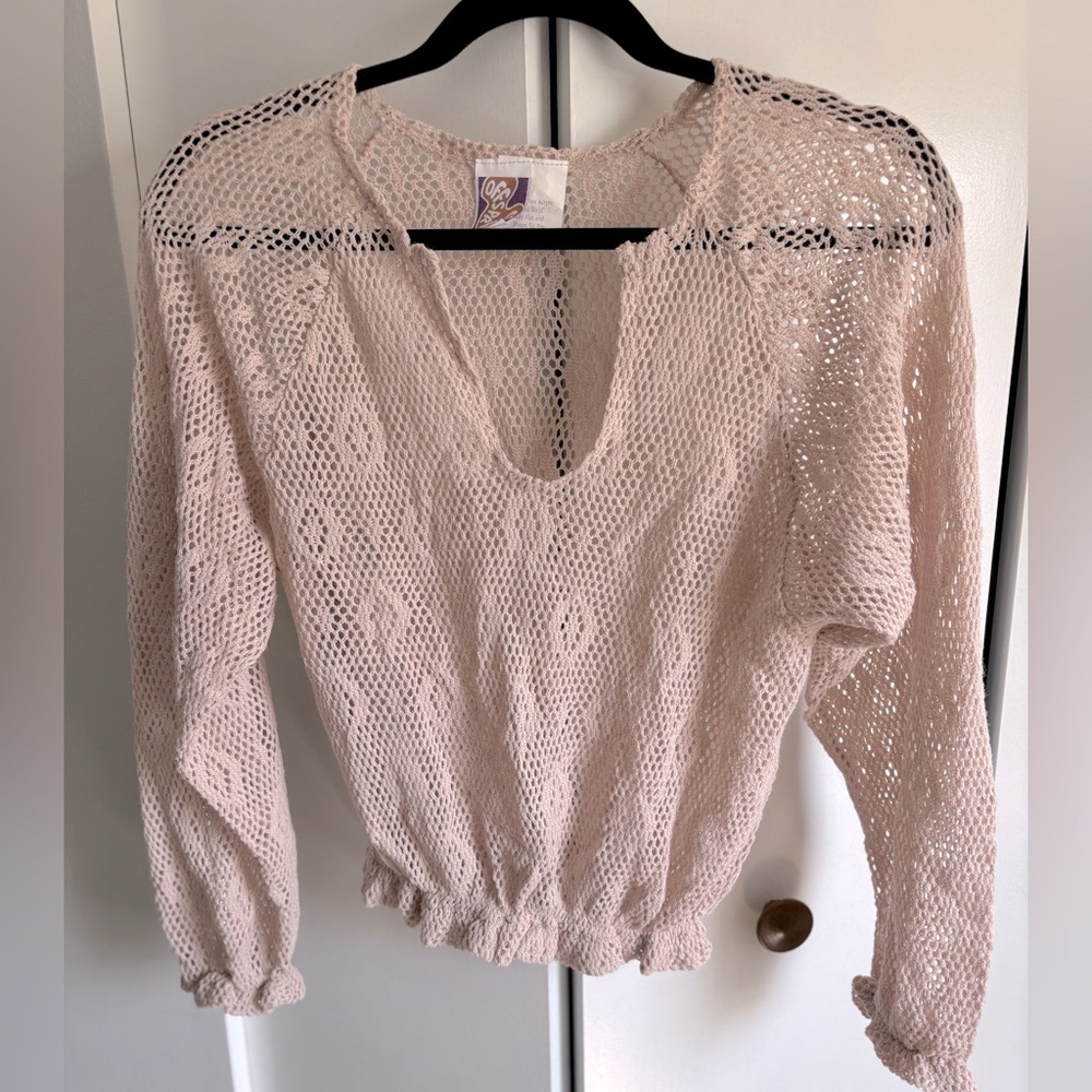 Vintage 70s Crochet V-Neck Top - Picture 3 of 11